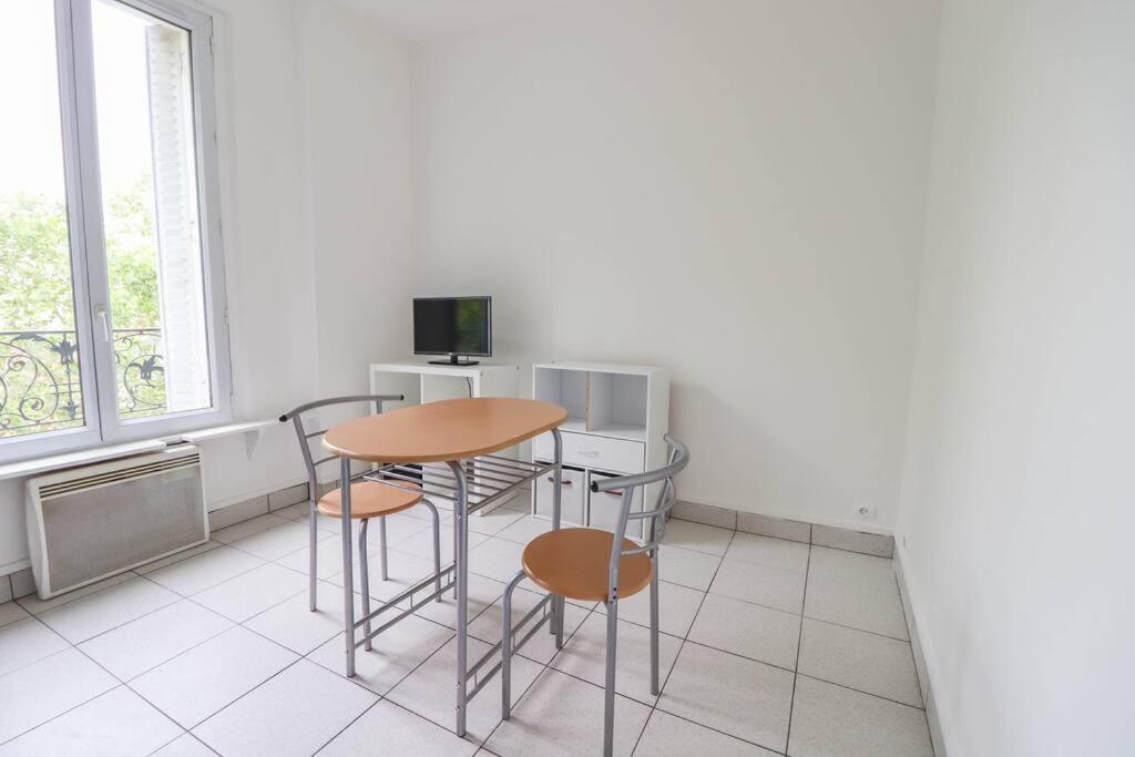 Montrouge 1 Bedroom Flat 30M2 - Bagian luar foto