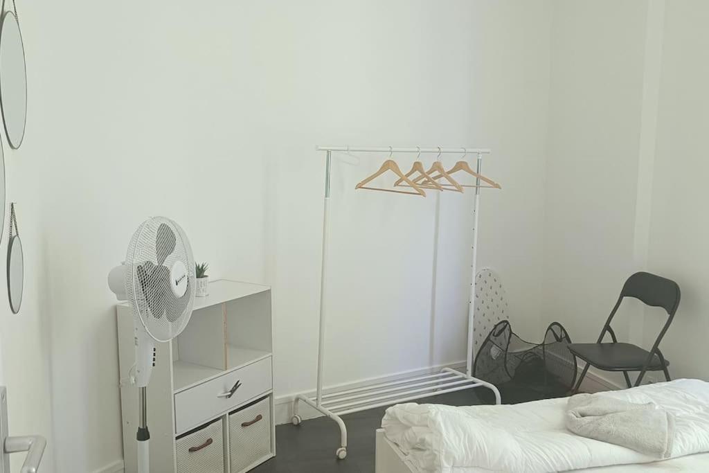 Montrouge 1 Bedroom Flat 30M2 - Bagian luar foto